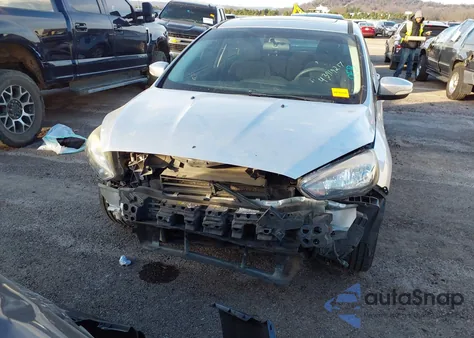 2017 Ford Focus Sel из США, поврежденный, VIN 1FADP3H26HL247222